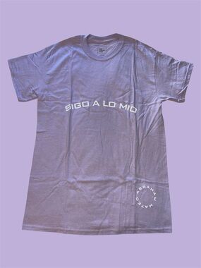 Abraham Mateo lavender “Sigo A Lo Mio”‎ Graphic Tee
